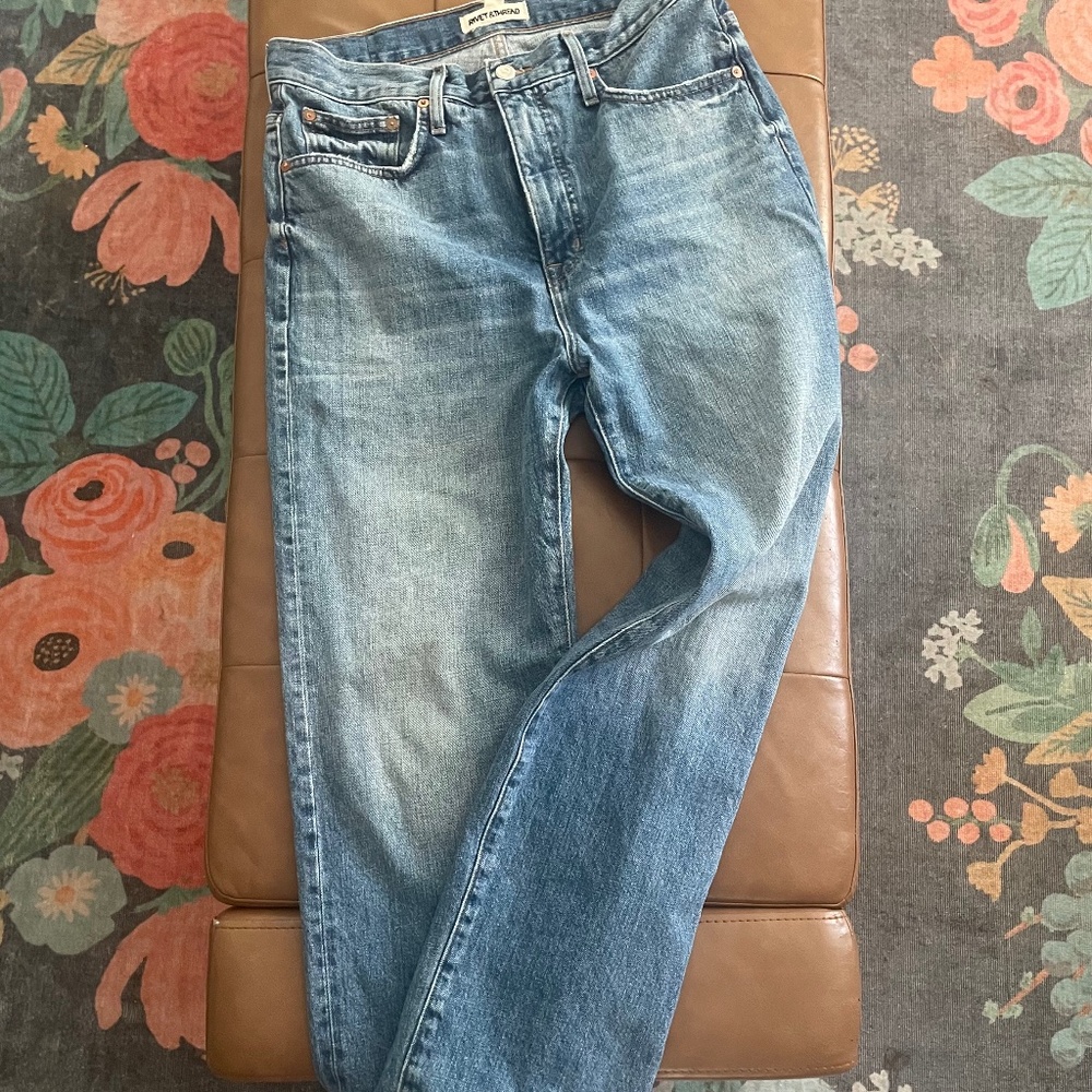 Rivet & Thread High Waisted Jeans sz 27